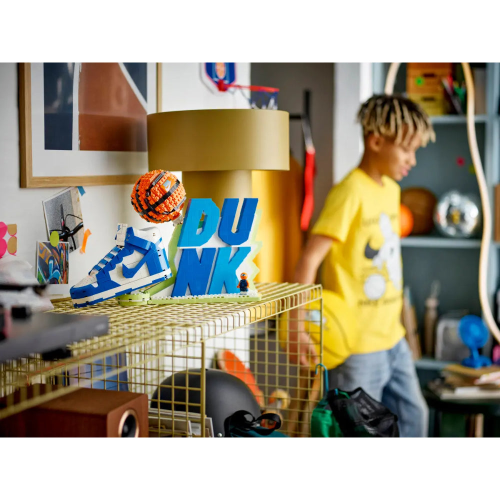 Nike Dunk x LEGO®