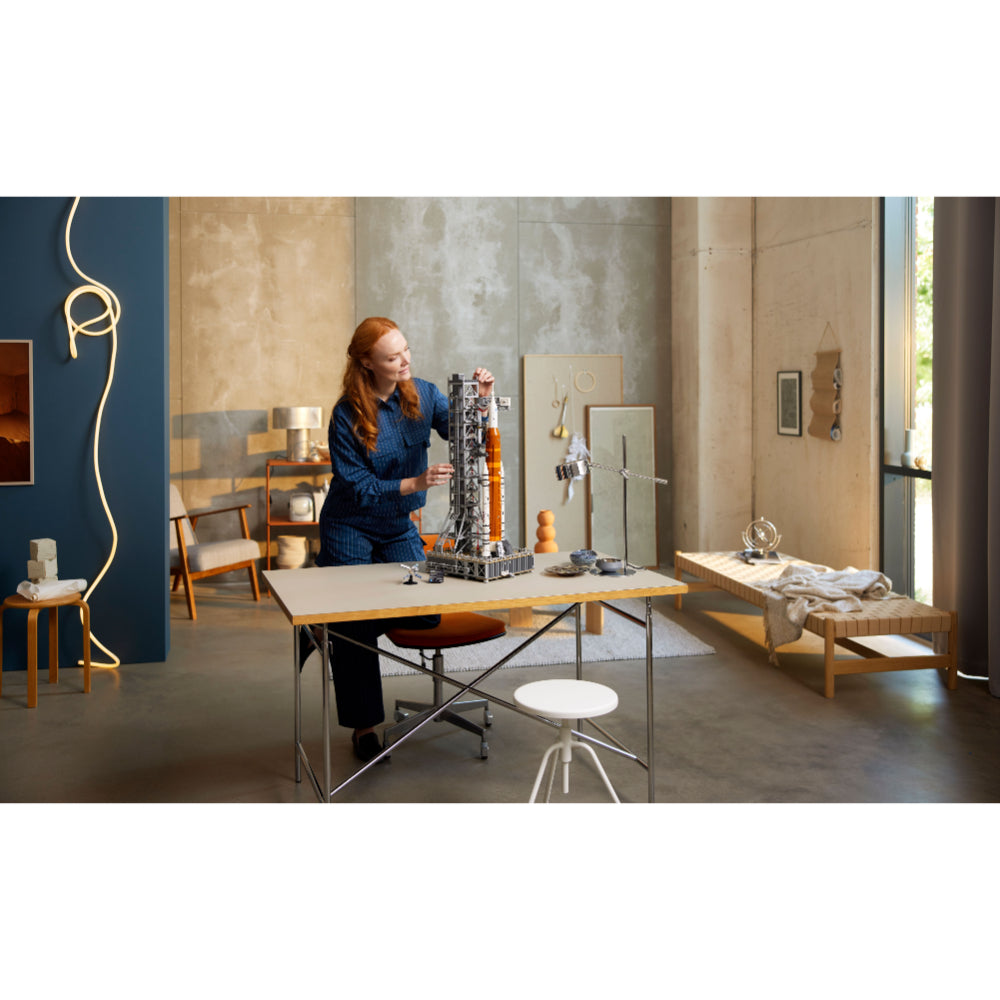 LEGO® Icons: Sistema De Lanzamiento Espacial Artemis De La Nasa (10341)_011