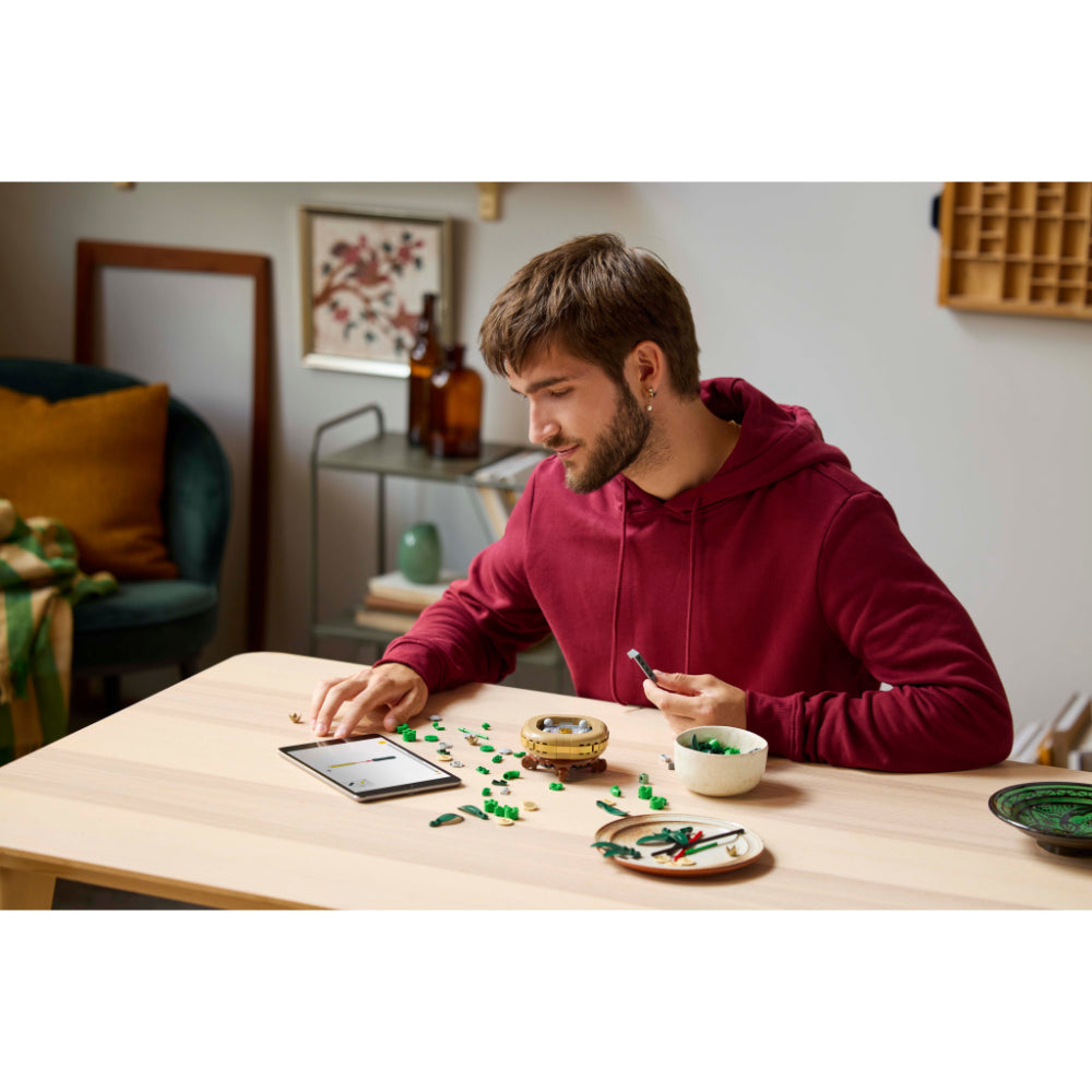 LEGO® Icons: Bambú De La Suerte (10344)_009