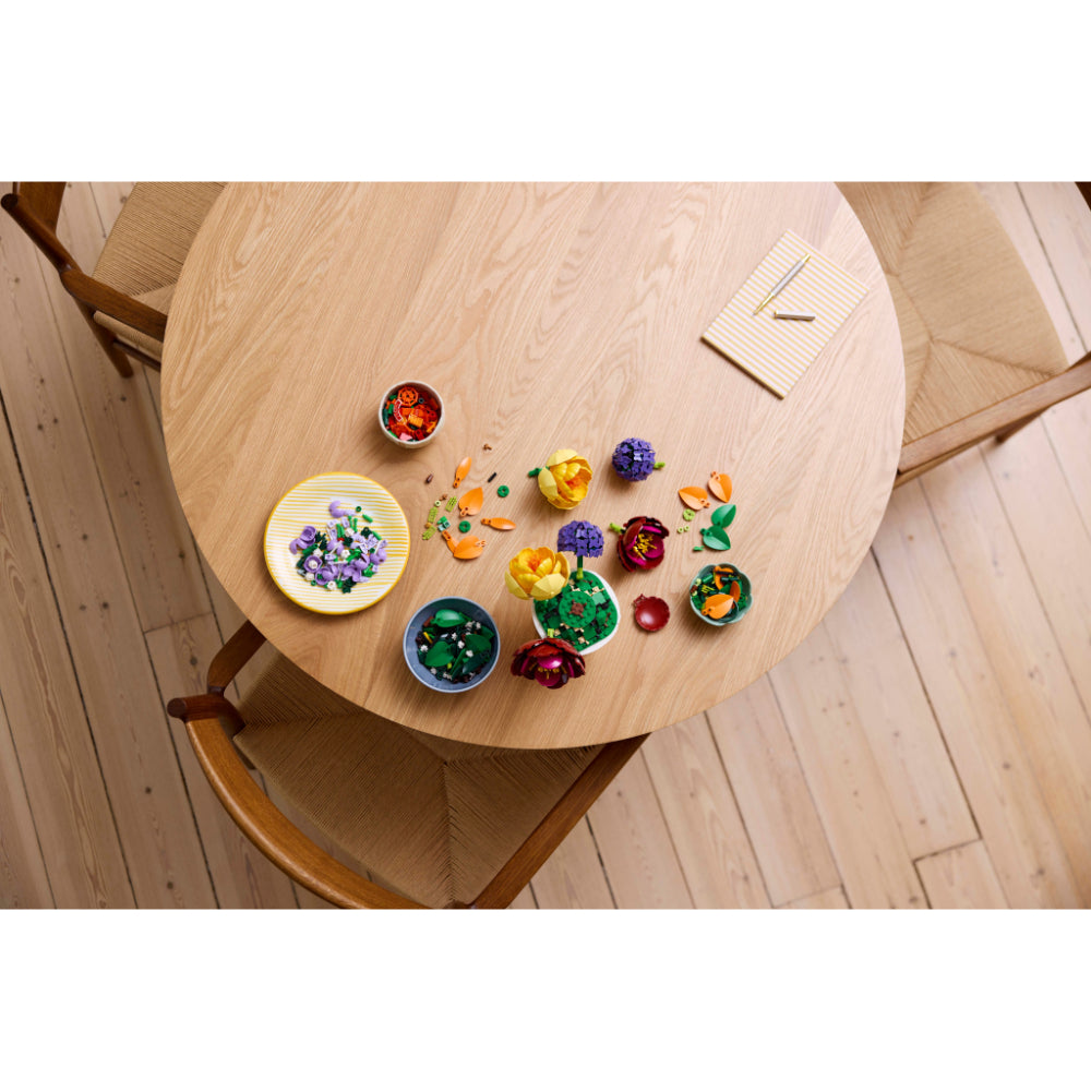 LEGO® Icons: Arreglo Floral (10345)_008