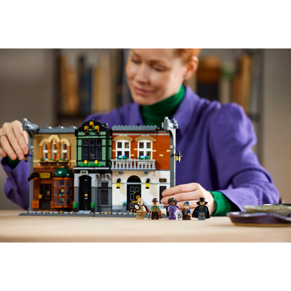 LEGO®Icons: Rincón Entre Libros: Sherlock Holmes (10351)_014