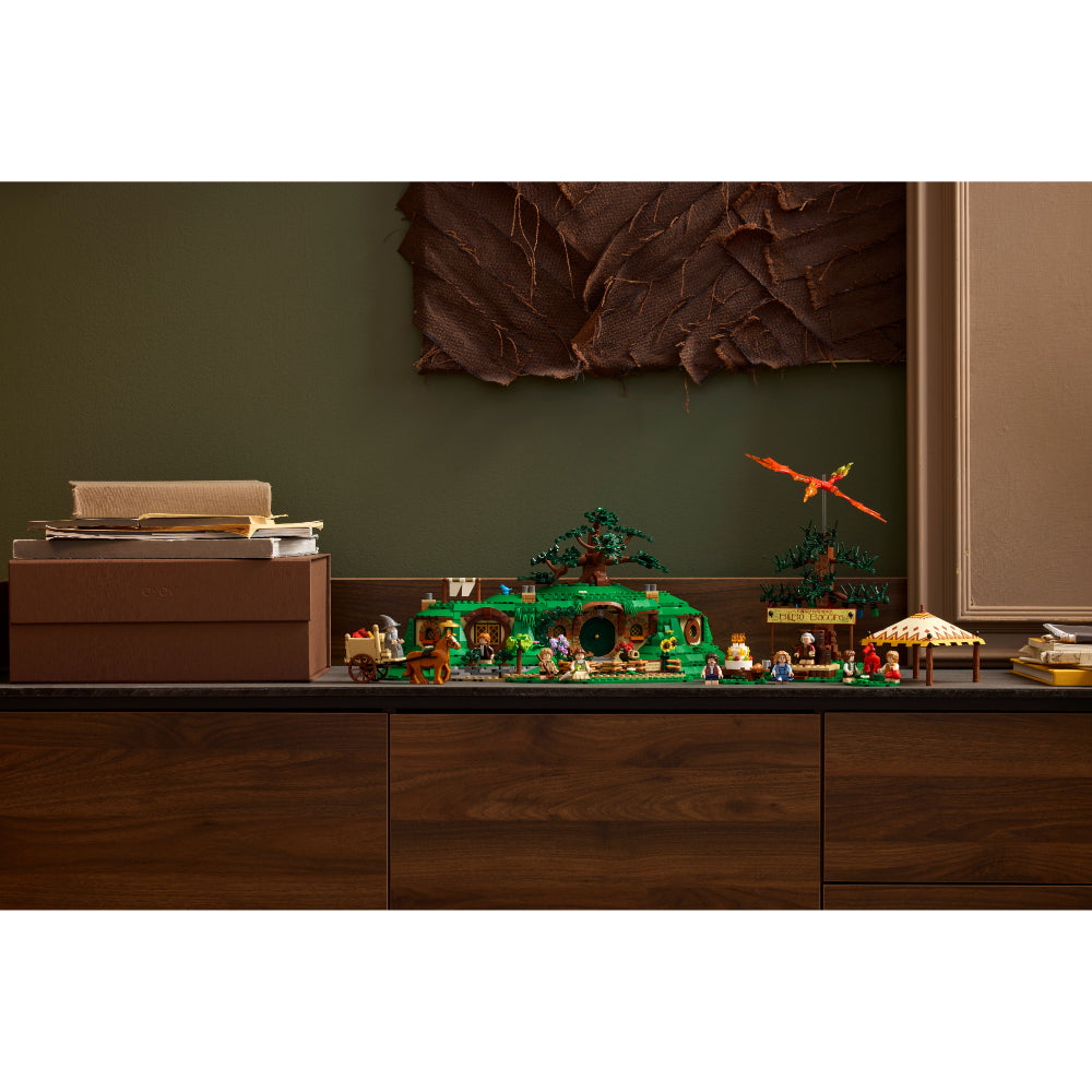 LEGO® Icons: El Señor De Los Anillos: La Comarca (10354)