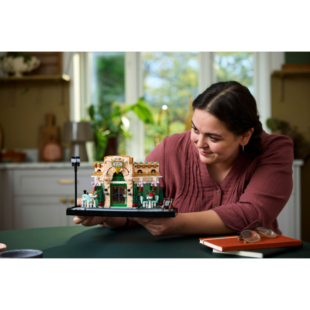 LEGO®Icons: Cafetería Francesa (10362)_014