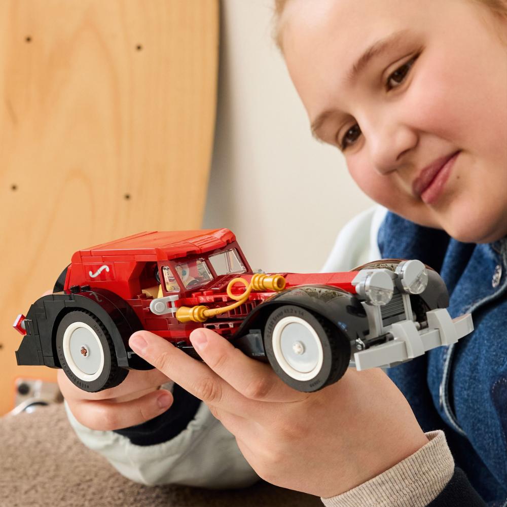 COCHE DE CRUELLA DE VIL