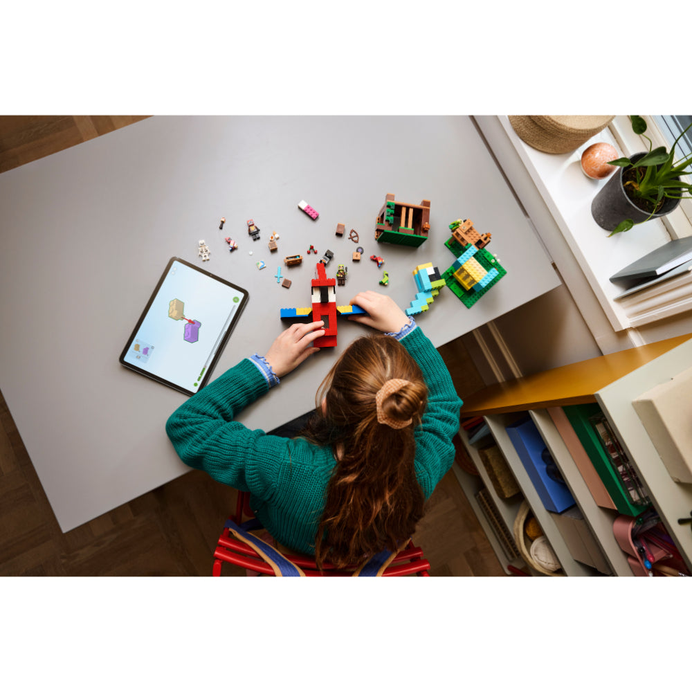 LEGO®Minecraft: Las Casas-Loro (21282)_009