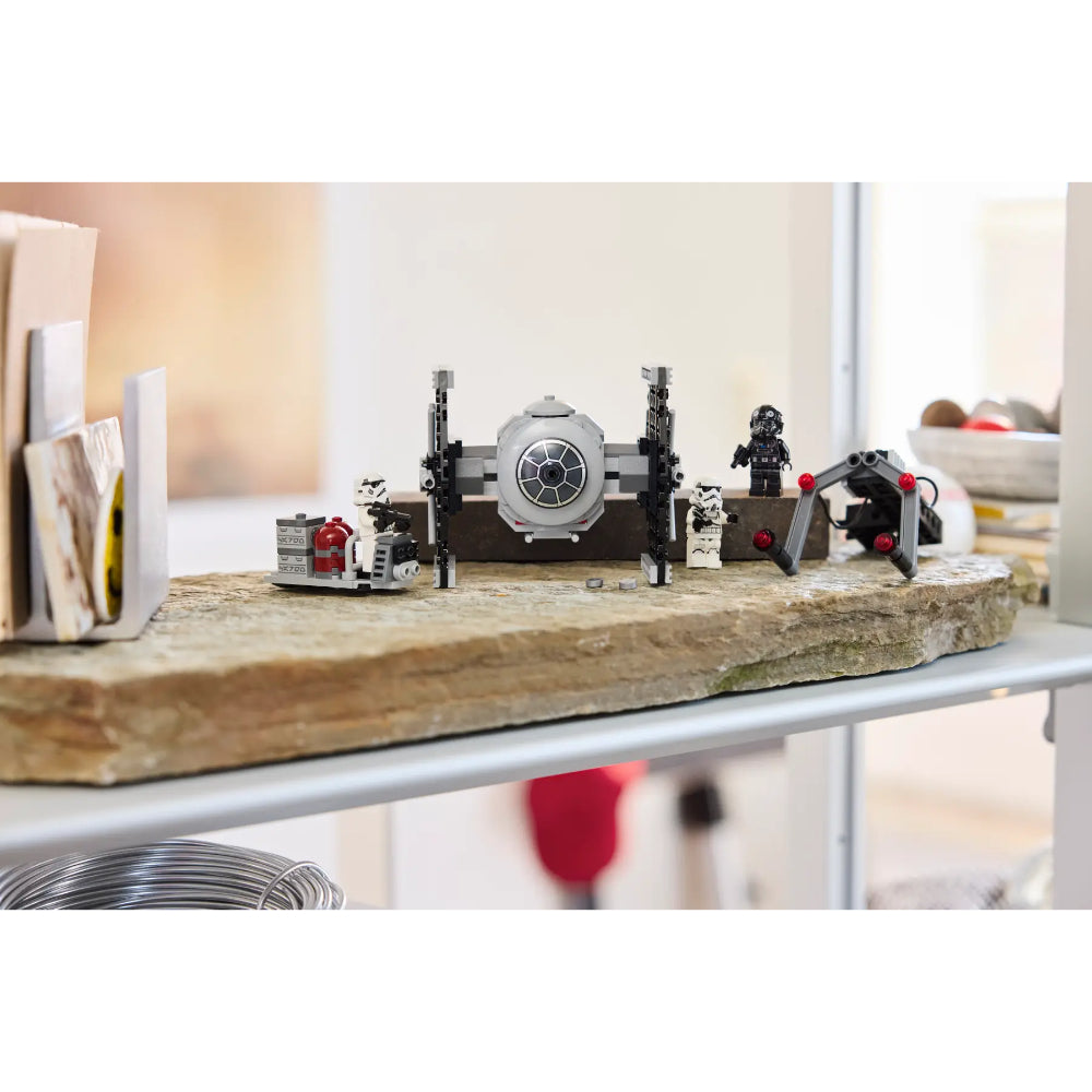 LEGO® Tie Fighter™ Con Hangar Imperial Gwp (40771)_008