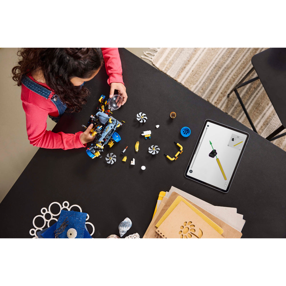 LEGO®Technic: Submarino de Aguas Profundas (42201)_009