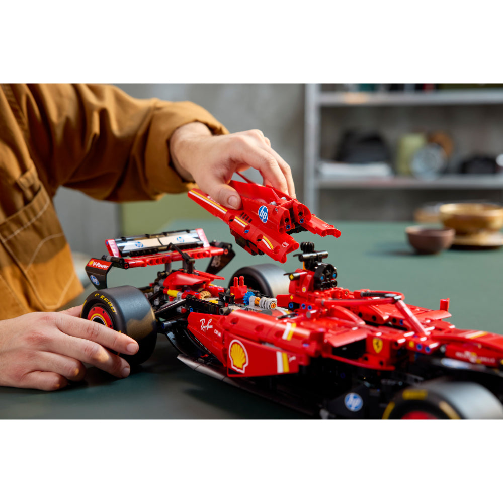LEGO®Technic: Coche Ferrari Sf-24 F1 (42207)_013