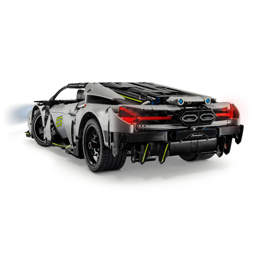 LEGO®Technic: Auto Superdeportivo Lamborghini Revuelto (42214)_005