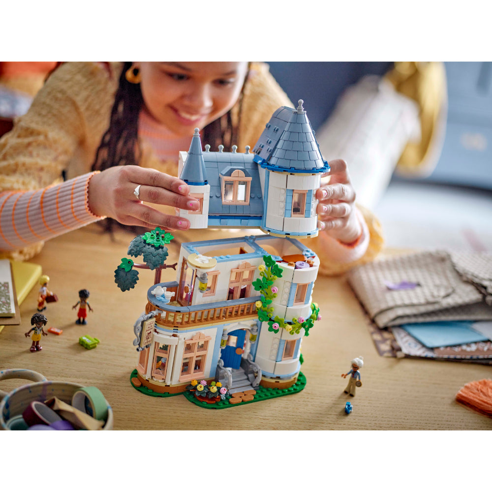 LEGO® Friends: Hostal Del Castillo (42638)_017