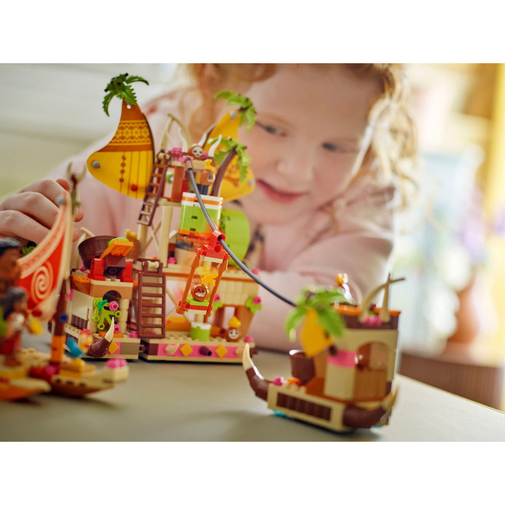 LEGO®Disney Princess: Barcaza De Los Kakamora (43258)_010