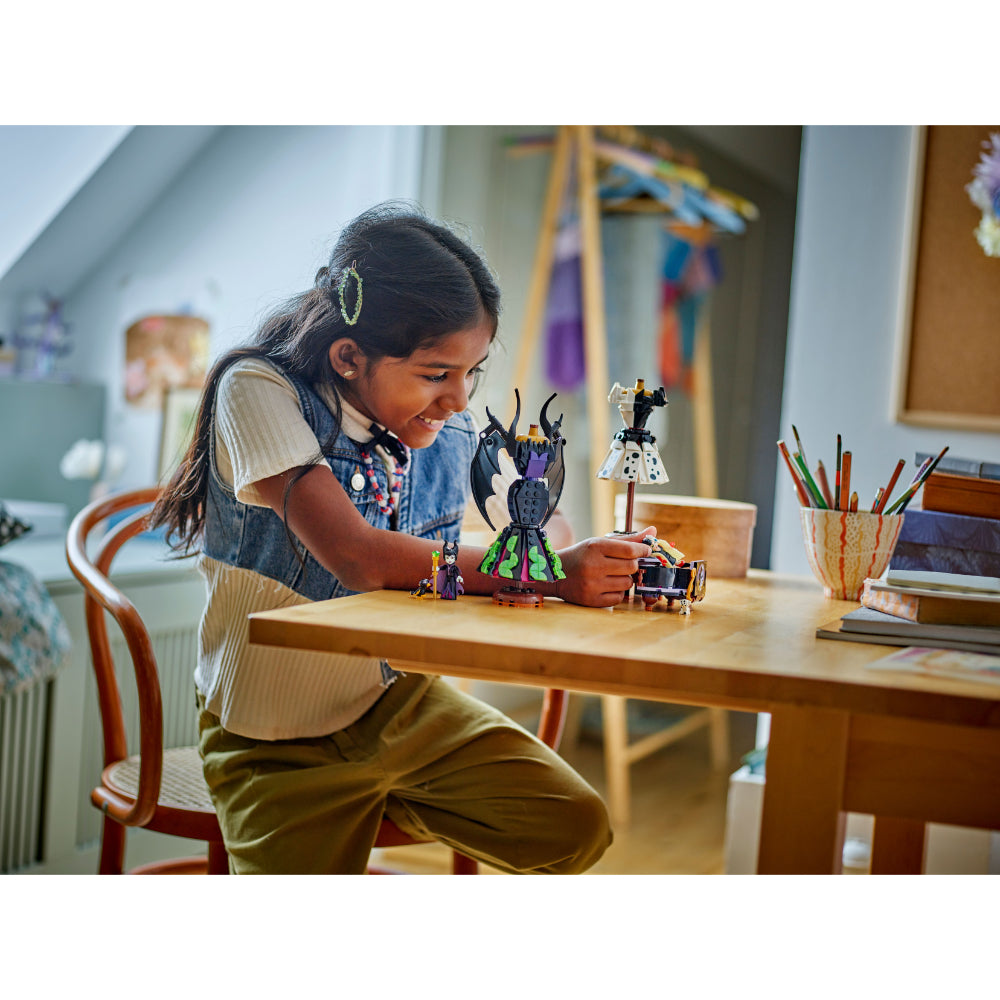 LEGO®Disney Classic: Trajes De Maléfica Y Cruella De Vil (43262)_009