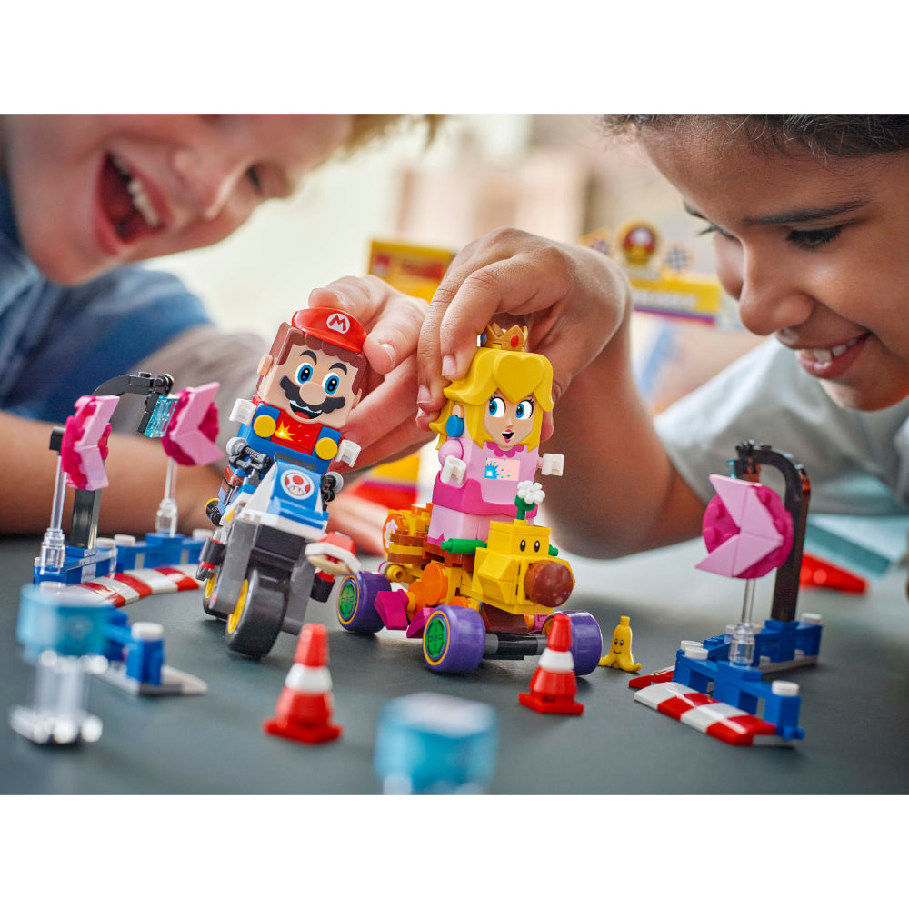 LEGO® Super Mario: Mario Kart™: Set Bebé Peach Y Grand Prix (72036)_008