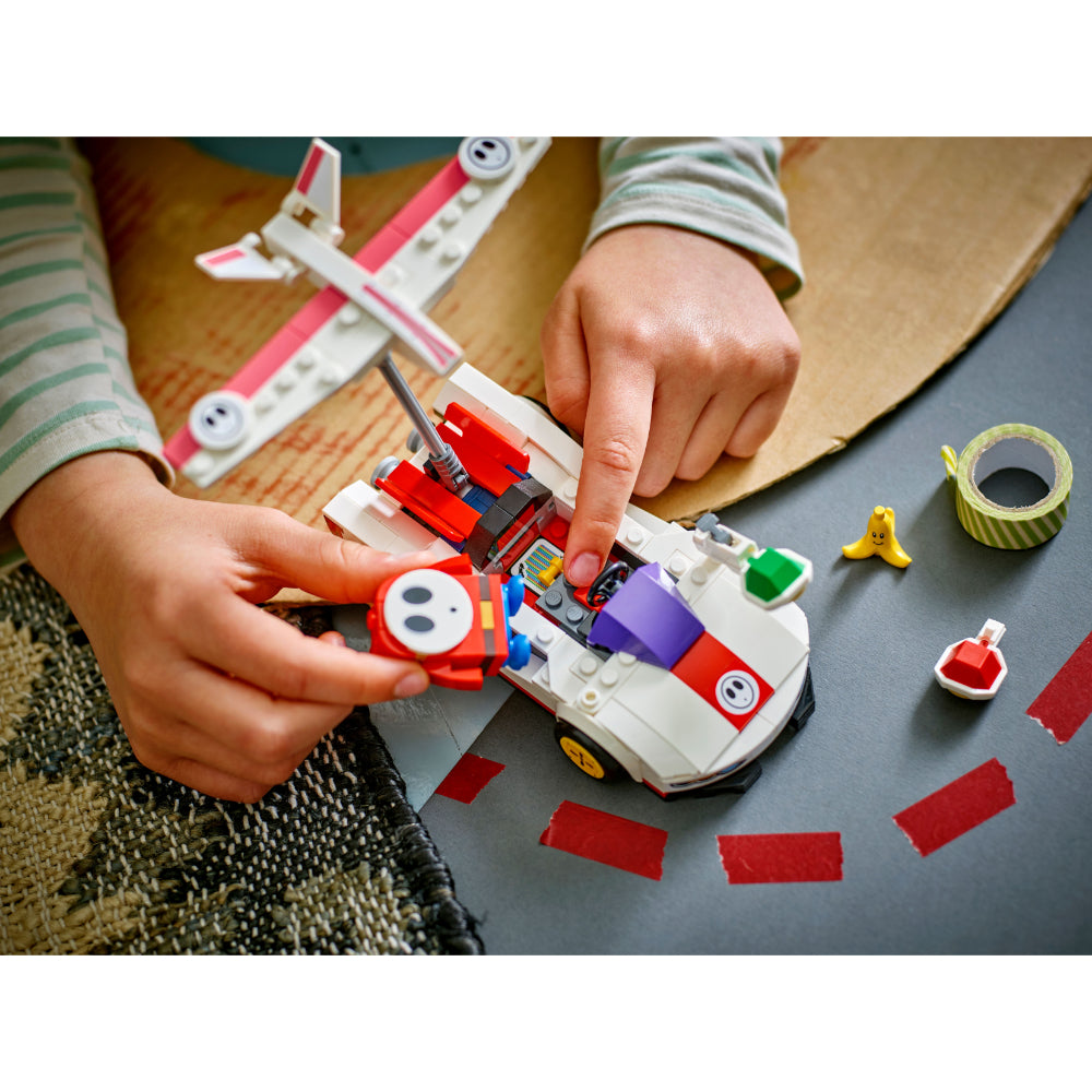 LEGO®Super Mario: Mario Kart™ – Shy Guy Y Bólido P (72045)_010