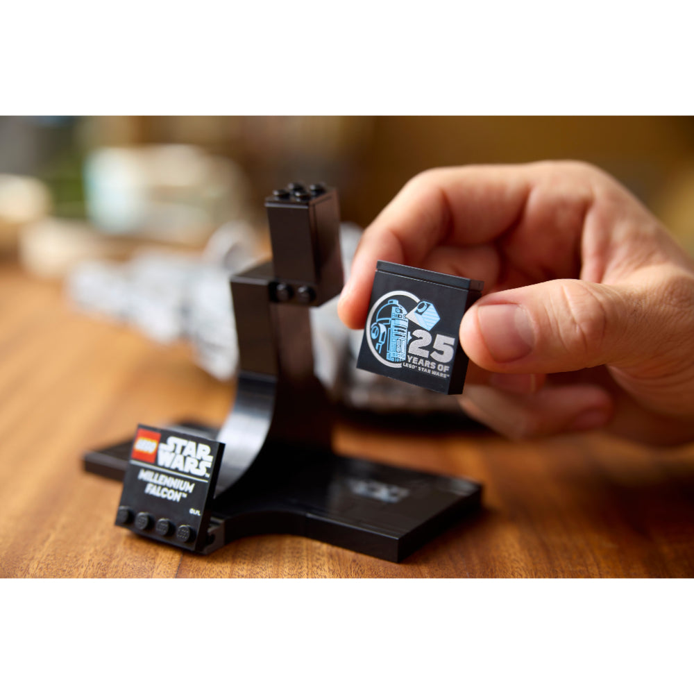 LEGO®  Star Wars Halcón Milenario    (75375) _007