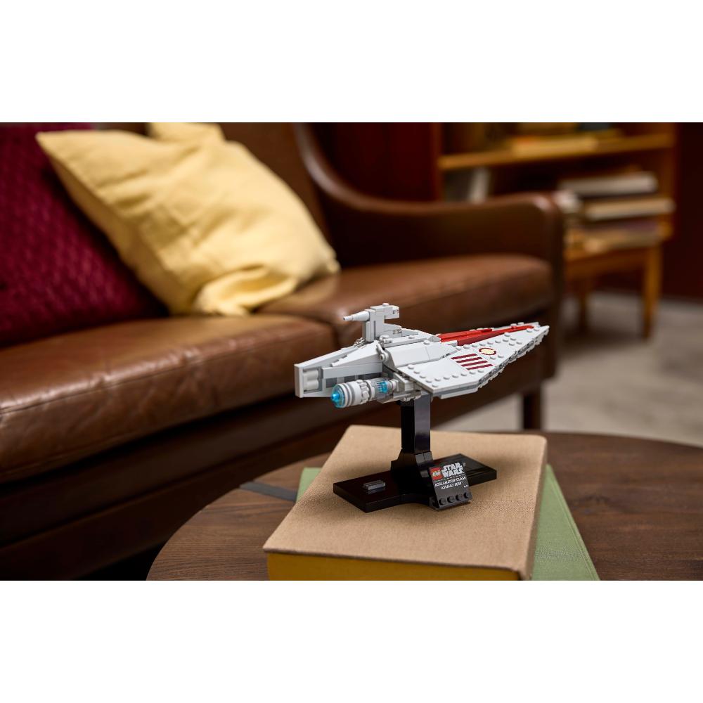 LEGO®Star Wars TM: Nave de Asalto Clase Acclamator (75404)_015