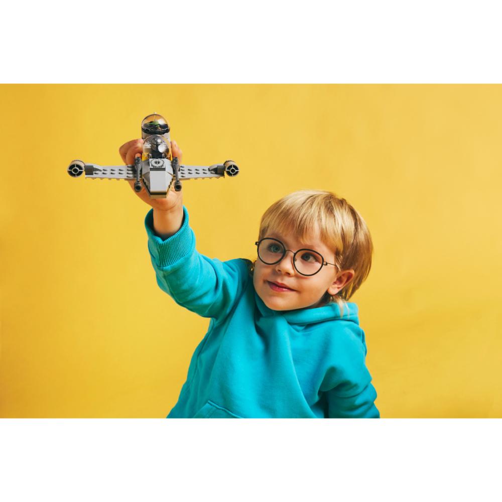 LEGO®Star Wars TM: Caza Estelar N-1 de Mando y Grogu (75410)_010