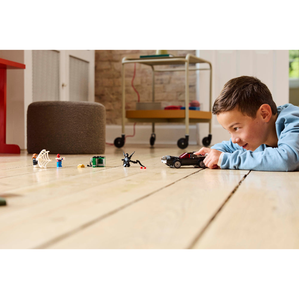 LEGO®Super Heroes: Spider-Man vs. Coche Brutal de Venom (76309)_009
