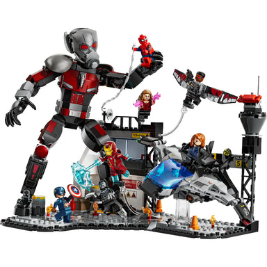LEGO®Super Heroes: Gran Batalla de Capitán América: Civil War (76314)_002