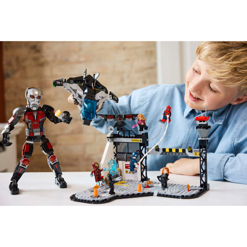 LEGO®Super Heroes: Gran Batalla de Capitán América: Civil War (76314)_009