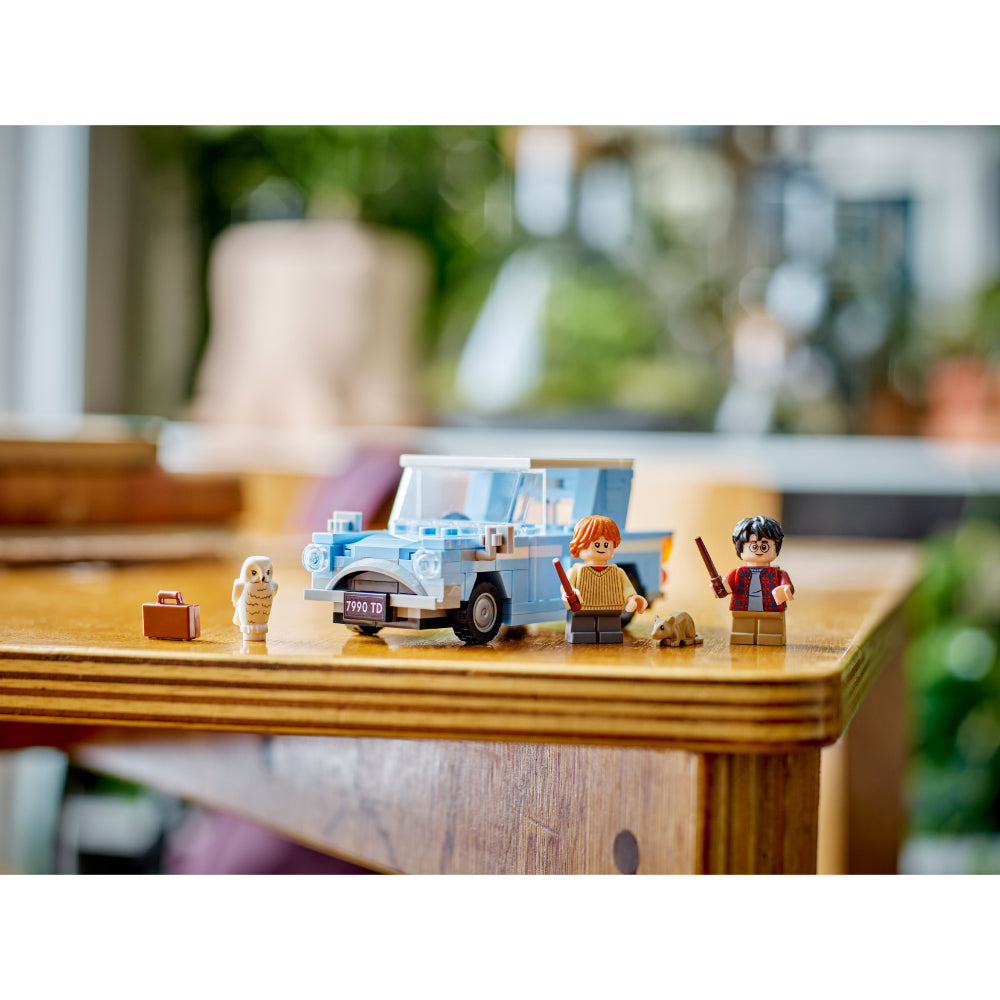 LEGO® Harry Potter™: Ford Anglia™ Volador (76424)_012