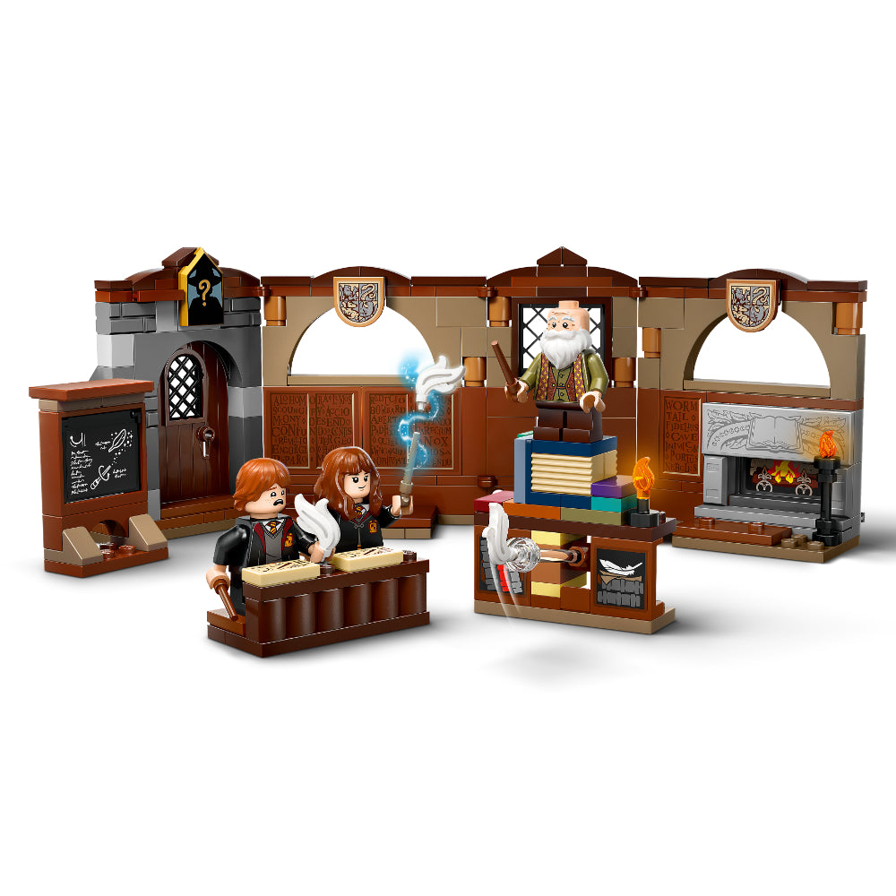 LEGO®Harry Potter Tm: Castillo De Hogwarts™: Clase De Encantamientos (76442)_005