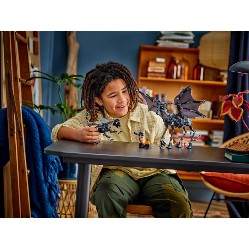 LEGO®Harry Potter Tm: Familia De Thestrals (76458)_010