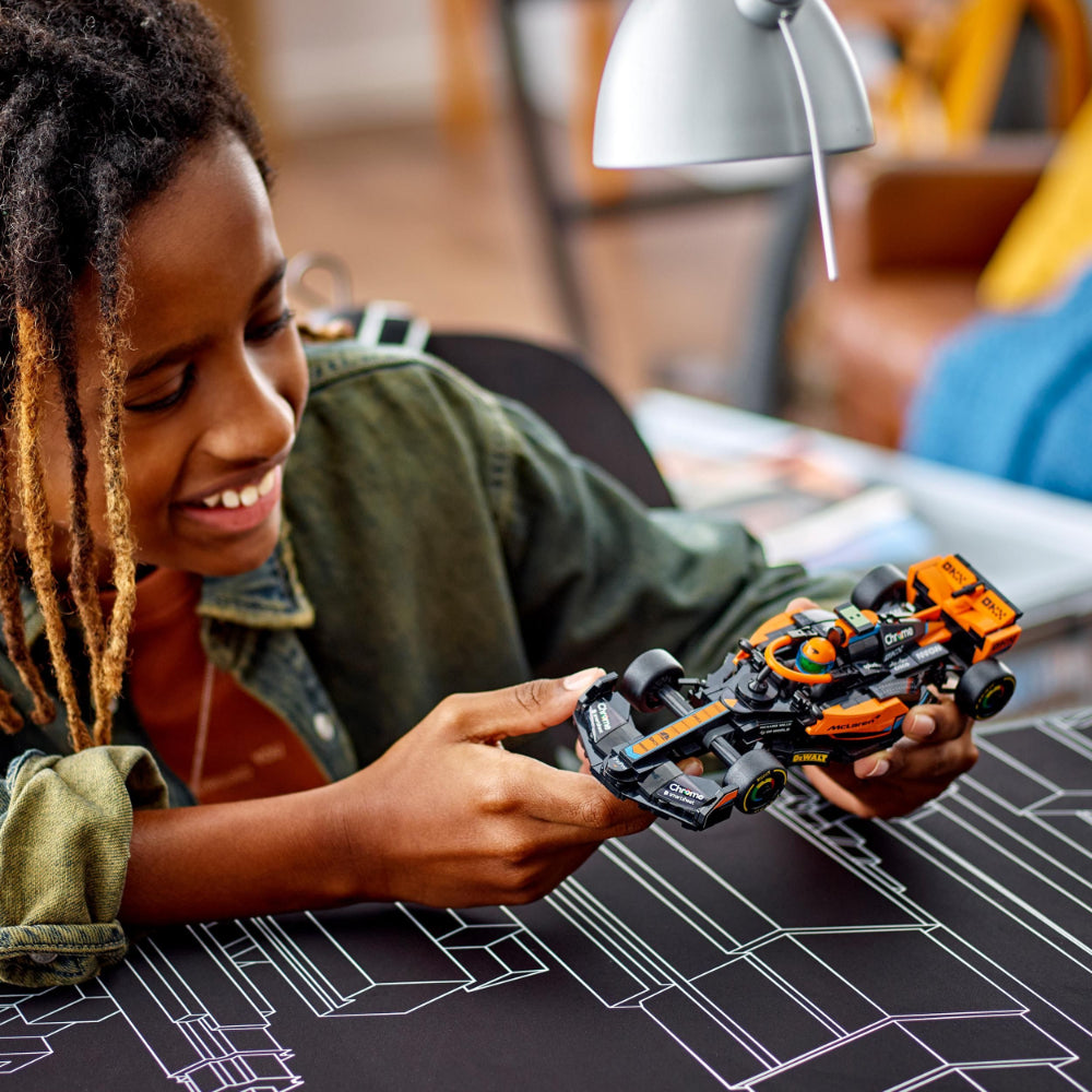 LEGO® Speed Champions: Coche De Carreras De Fórmula 1 Mclaren 2023 (76919)_011