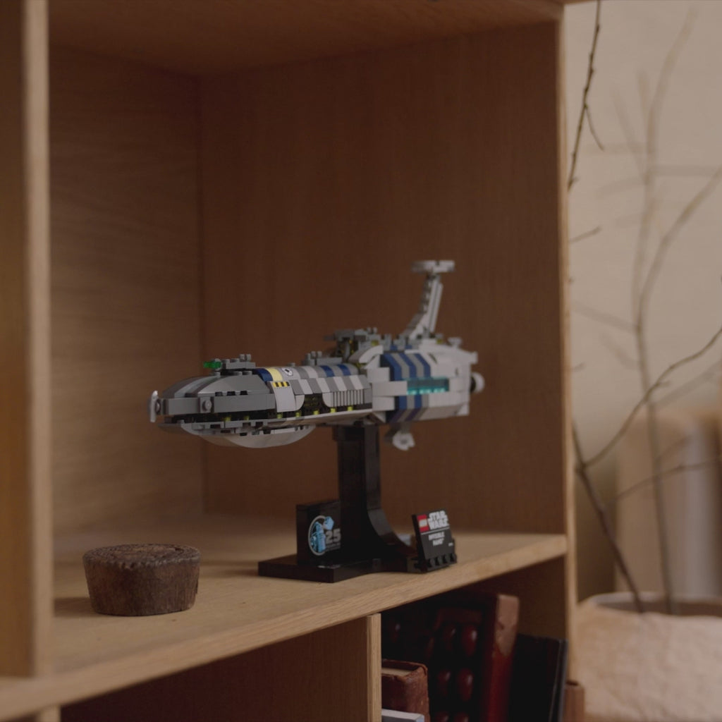 LEGO® Star Wars Mano Invisible (75377) 