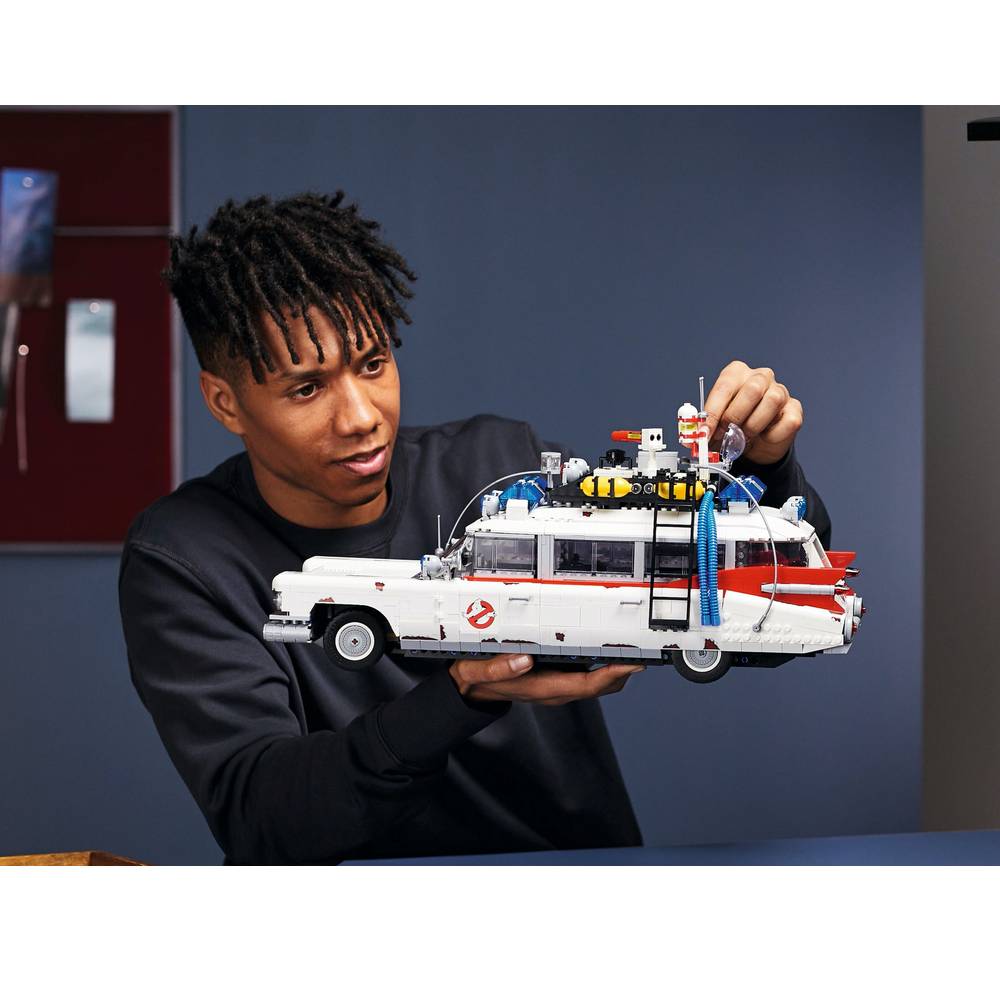 LEGO® ECTO-1 de los Cazafantasmas (10274)