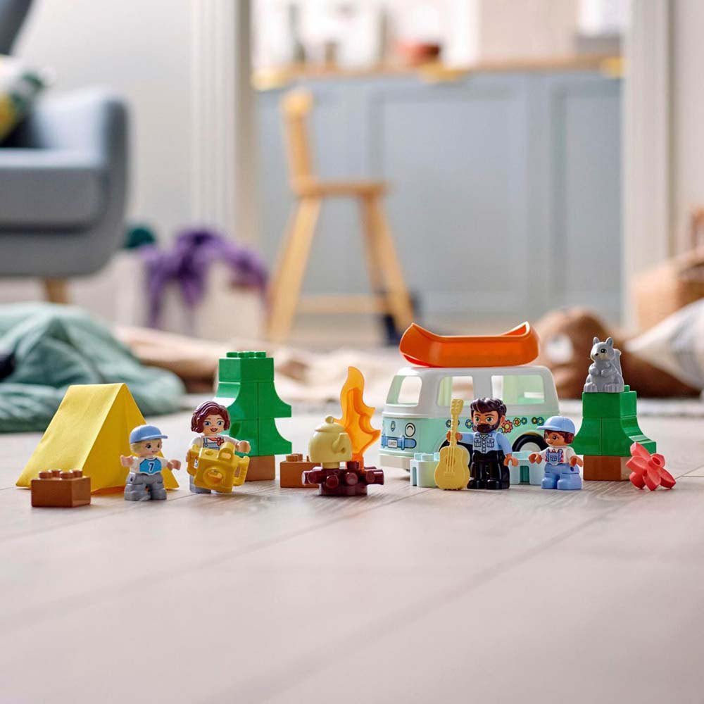LEGO® DUPLO® Aventura en la Autocaravana Familiar (10946)