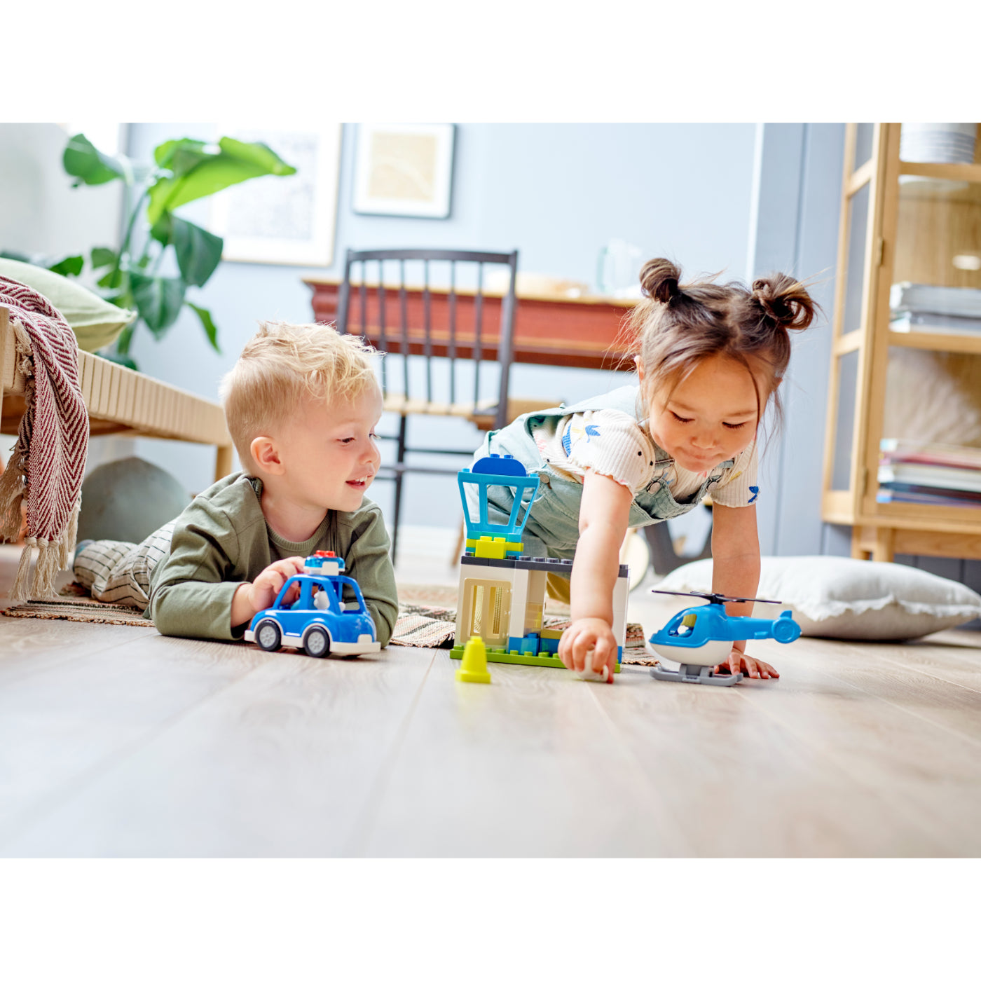 LEGO® Duplo® : Comisaría de Policía y Helicóptero (10959)