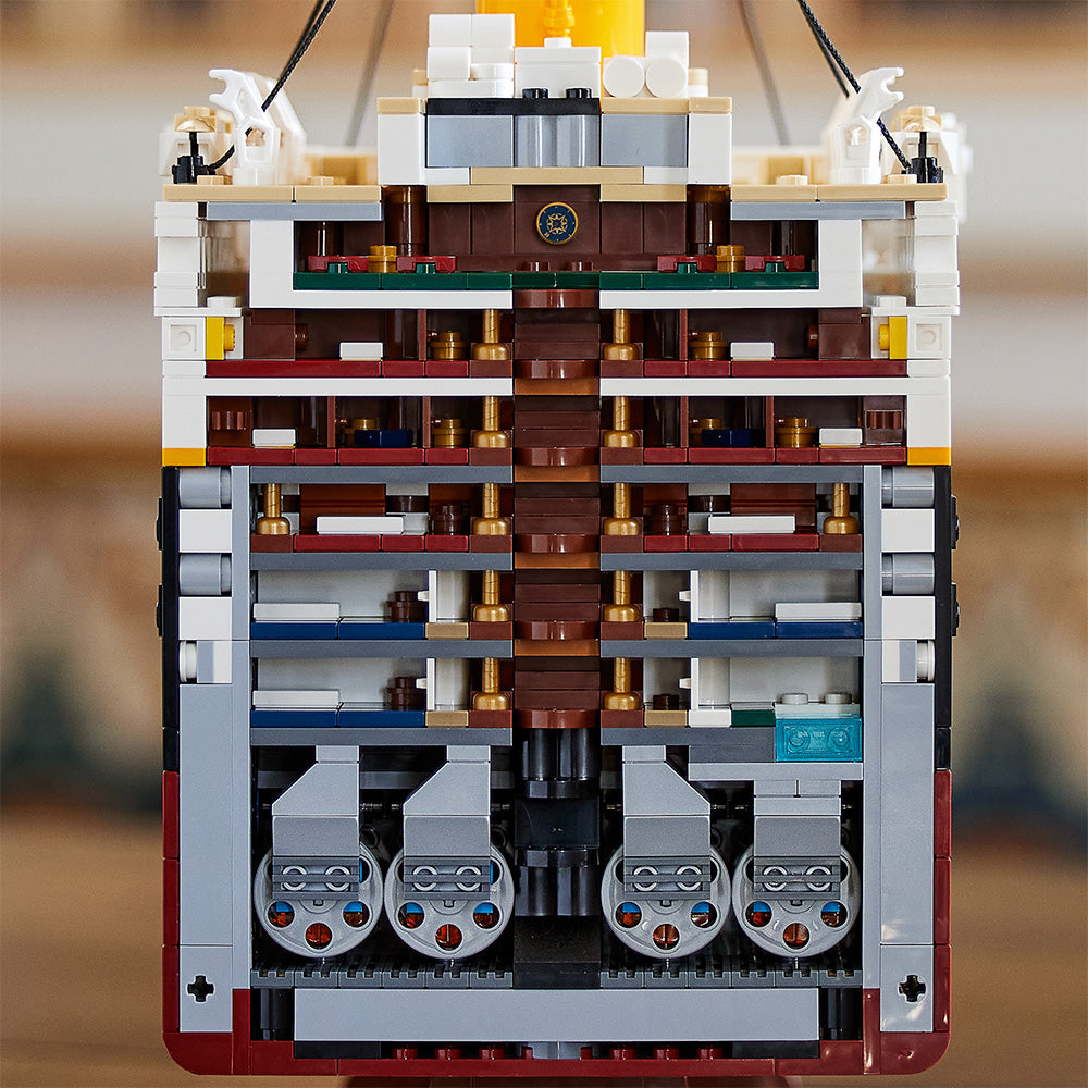 LEGO® Titanic  (10294)