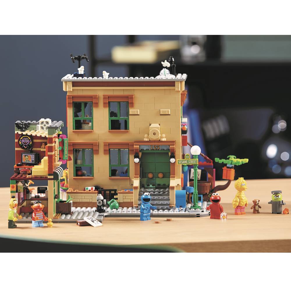 LEGO Ideas Plaza Sésamo (21324)