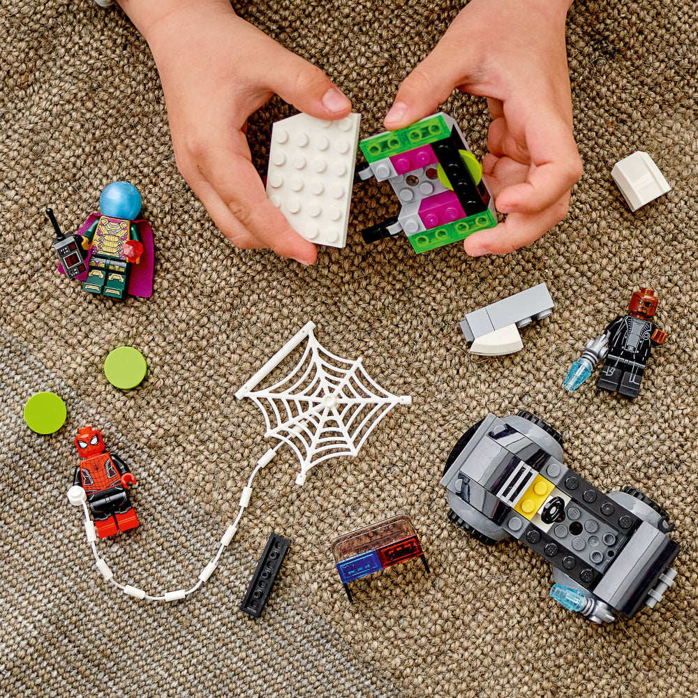 LEGO® Marvel Spider-Man vs. Ataque del Dron de Mysterio (76184)