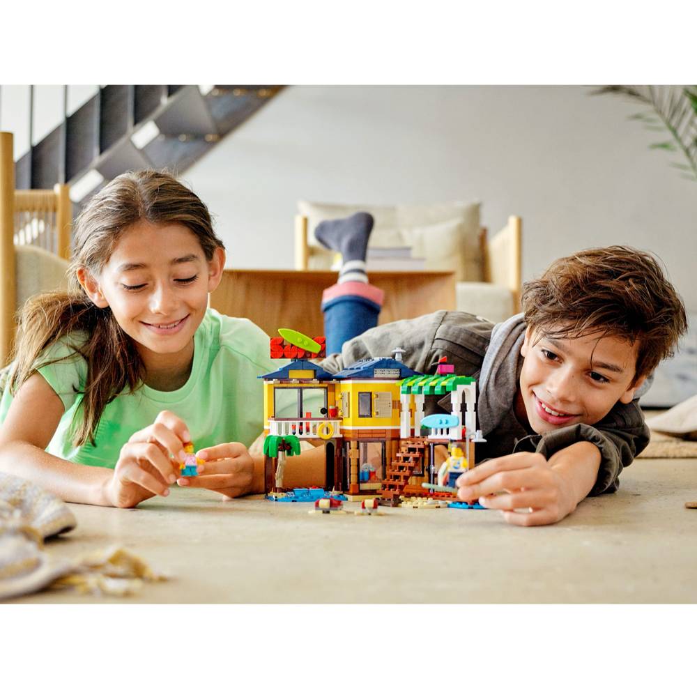 LEGO® Creator™ Casa Surfera en la Playa (31118)
