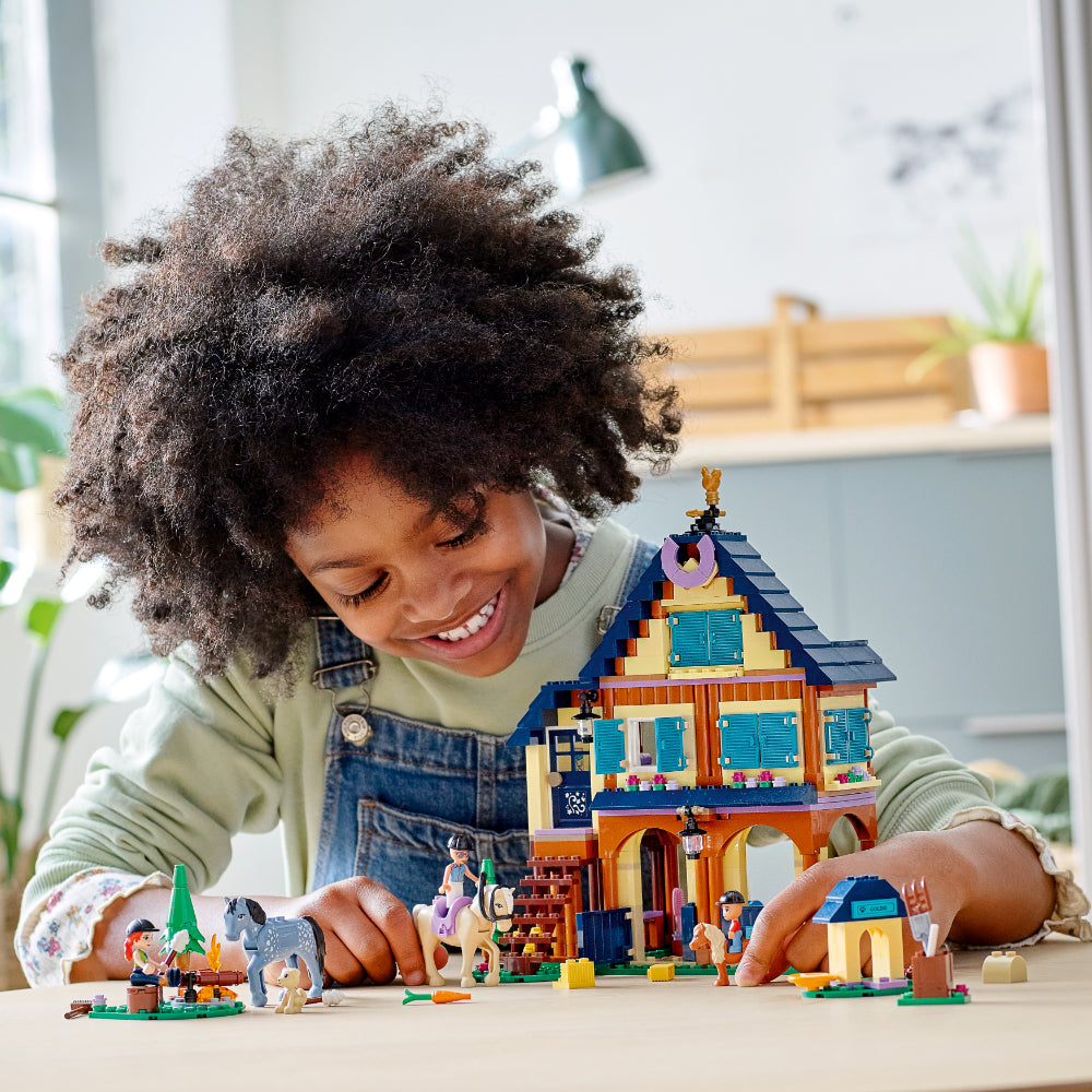 LEGO® Friends: Bosque: Centro de Equitación(41683)_007