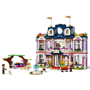 LEGO® Friends: Gran Hotel de Heartlake City(41684)_002