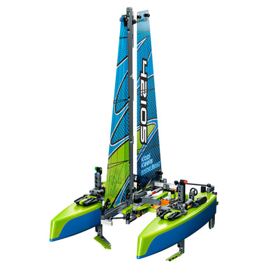 LEGO® Technic™ Catamarán (42105)