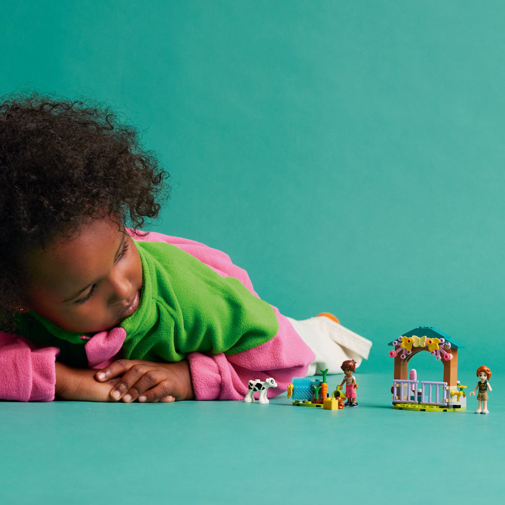 LEGO® Friends Cobertizo del Ternero de Autumn (42607)_006