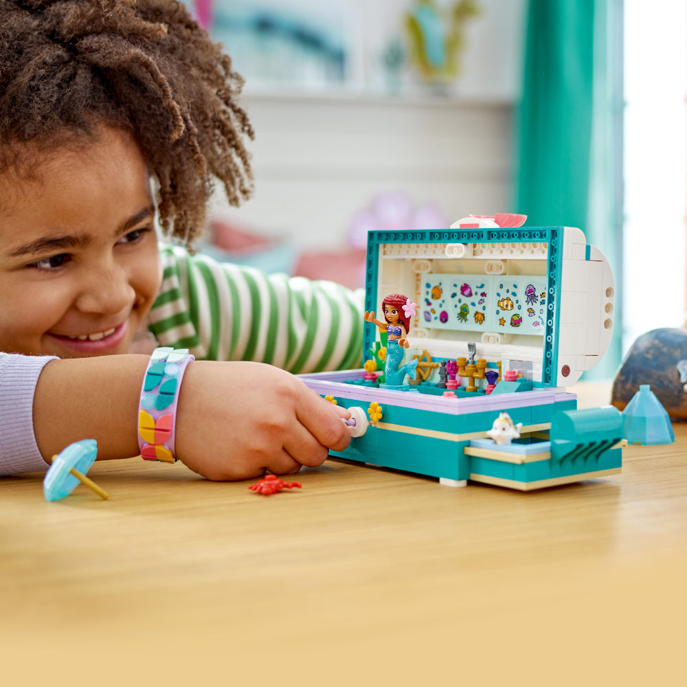 LEGO® Disney Princess Cofre de Tesoros de Ariel (43229)_004