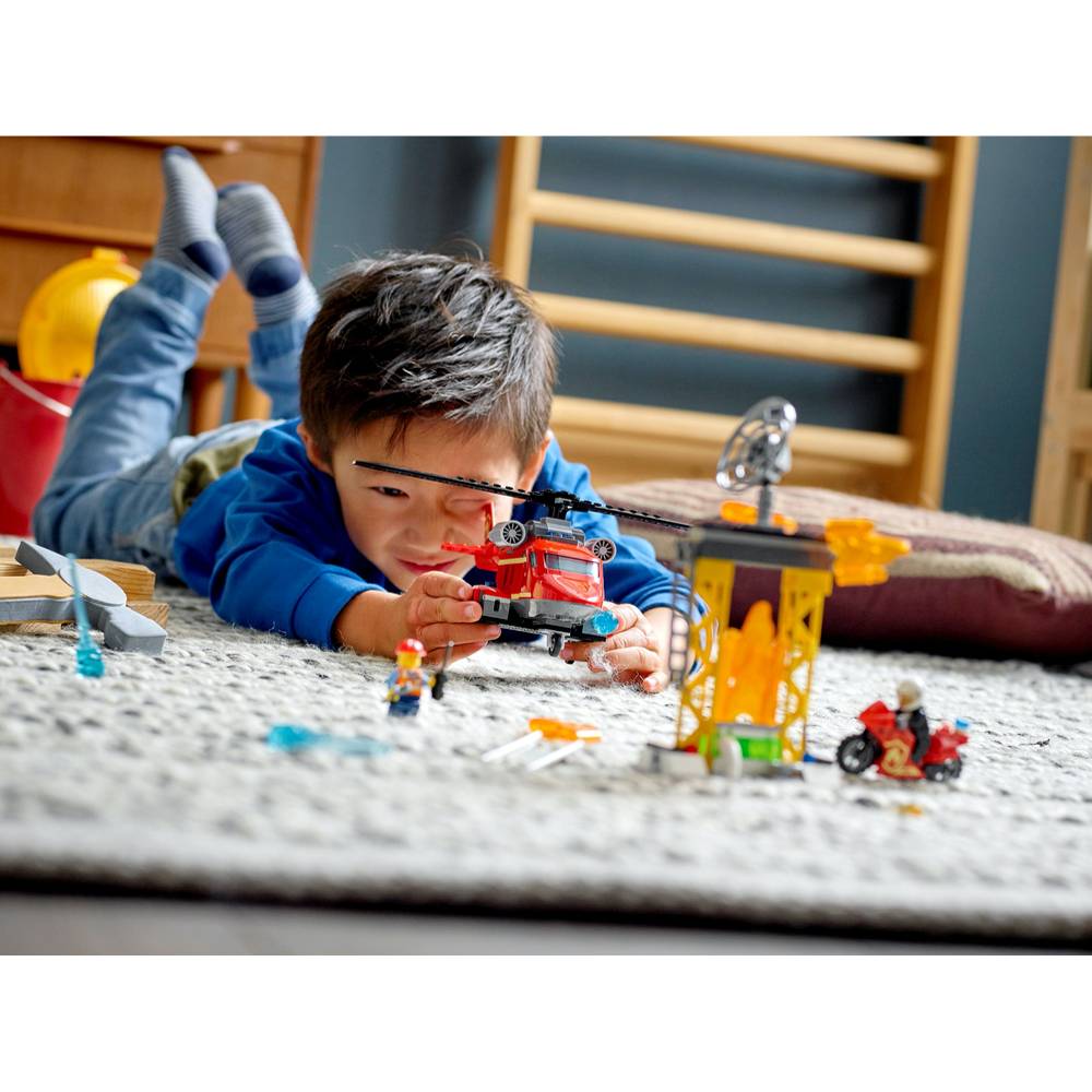 LEGO® City Helicóptero De Rescate De Bomberos (60281)
