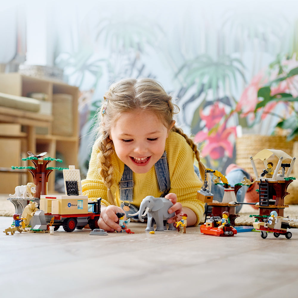 LEGO® City: Rescate de la Fauna Salvaje: Campamento(60307)_005