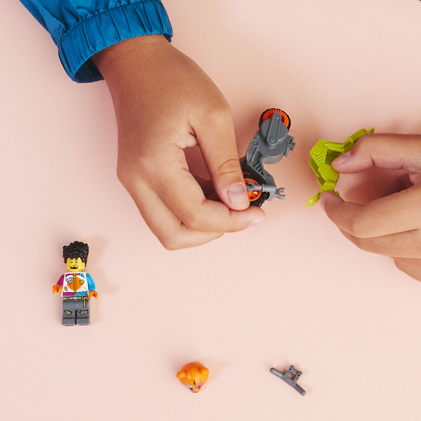 LEGO® City  Moto Acrobática: Oso (60356)