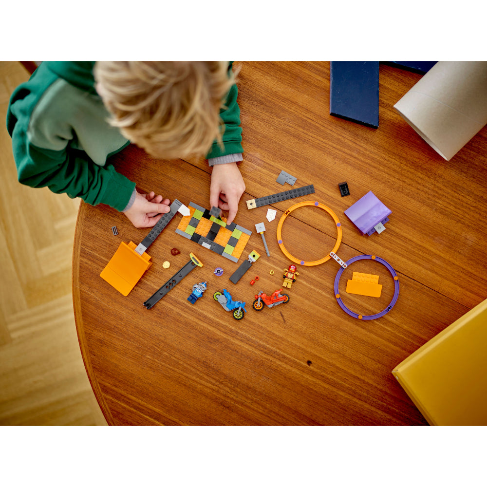 DESAFÍO ACROBÁTICO: ANILLOS GIRATORIOS