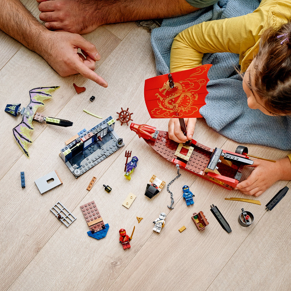 LEGO® NINJAGO® Legacy: Vuelo Final del Barco de Asalto Ninja(71749)_006