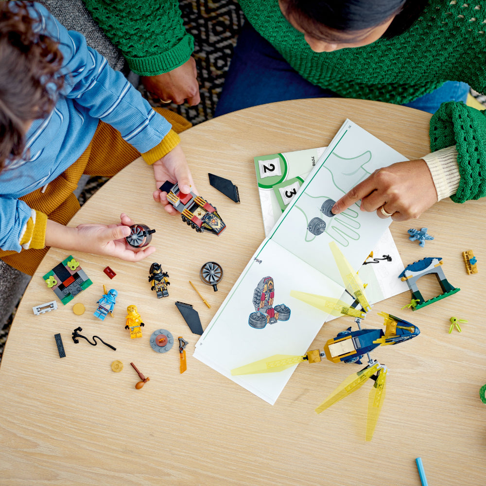 Batalla por el Dragón Bebé de Nya y Arin (71798)