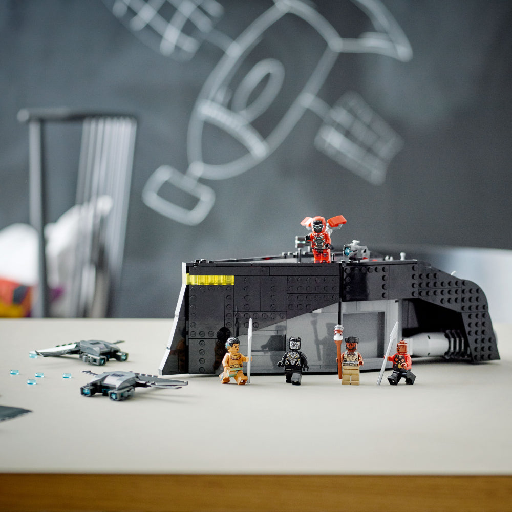 LEGO® Marvel Pantera Negra: Guerra en el agua (76214)