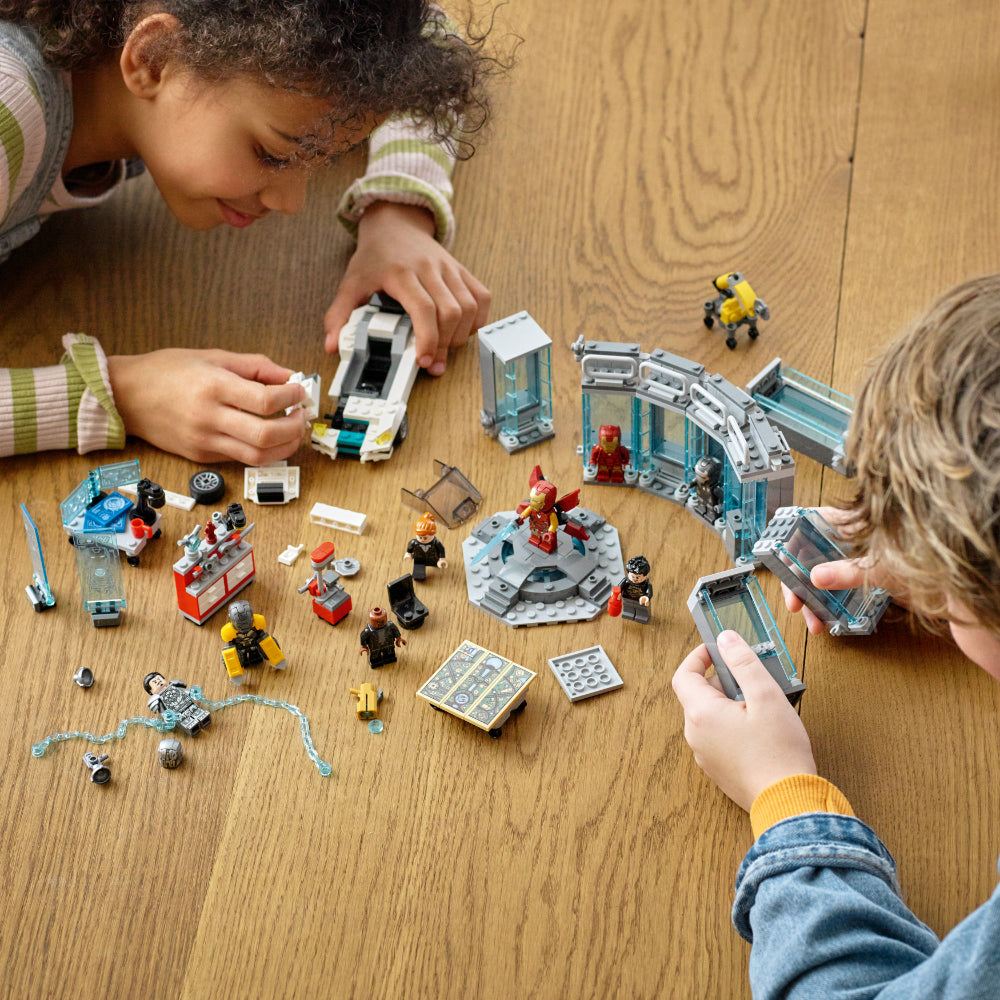 LEGO® Marvel Armería De Iron Man (76216)