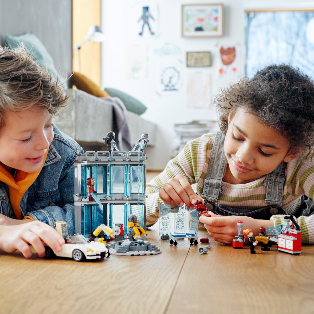 LEGO® Marvel Armería De Iron Man (76216)